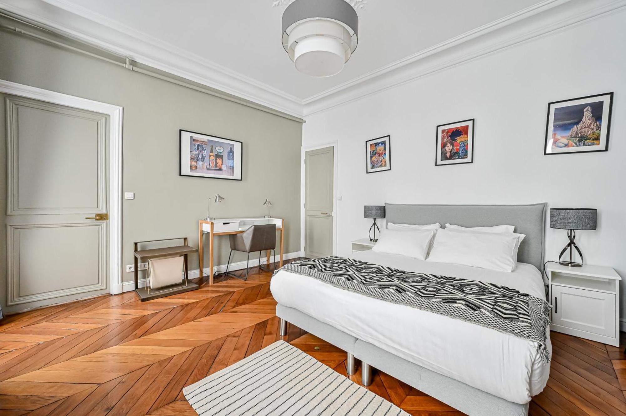 De Luxe - Assemblée Nationale